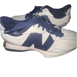 EUC Figs X New Balance 327 Limited Edition Navy Women’s Sz 9 Men’s Size 7.5 SRB